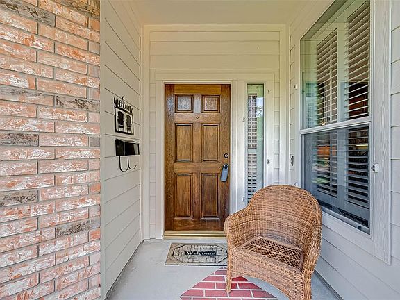 2nd image of 5331 Thorngate Ct