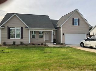 1005 Russell Ridge Dr, Catawba, NC 28609