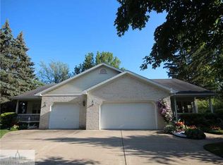 207 W Sturgis St, Saint Johns, MI