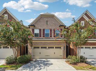 452 Braemore Mill Dr, Lawrenceville, GA 30044