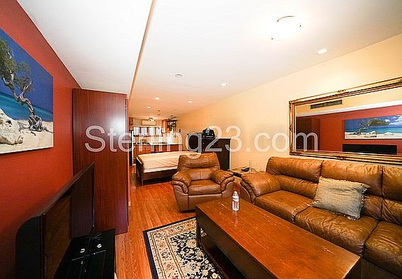 2nd image of 21-21 46th St #2