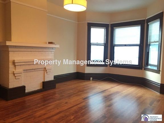 2nd image of 567 Minna St #A
