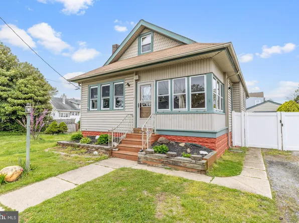 7 N Burdsall Ave, Gloucester City, NJ 08030