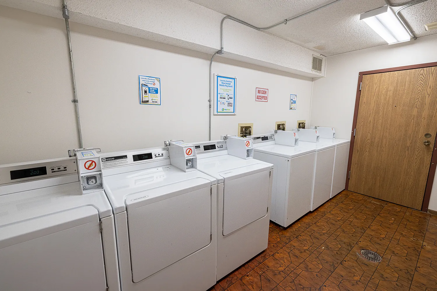 2 bed, 807 sqft, $749 — Photo 3