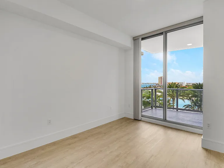 220 Lake Shore Dr #815 — Photo 40