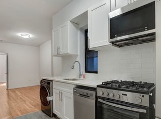 416 E 73rd St #PENTHOUSE 3E, New York, NY 10021