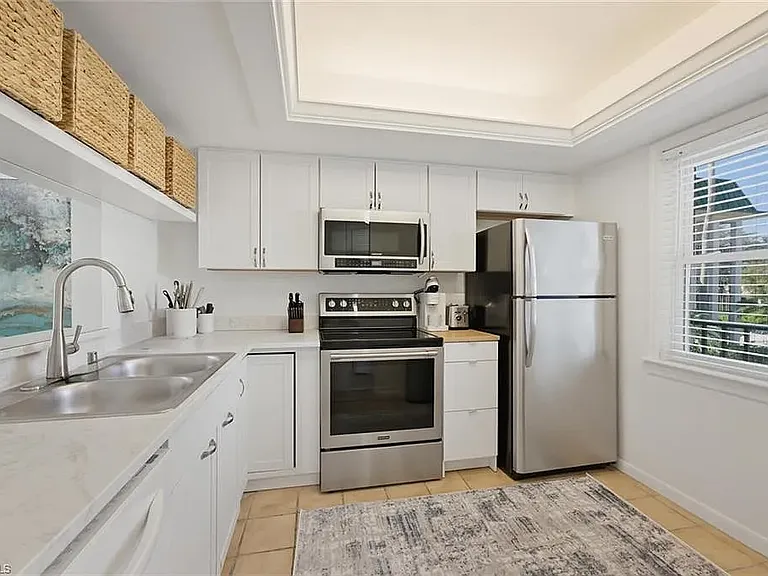 3030 Binnacle Dr #201 — Photo 16