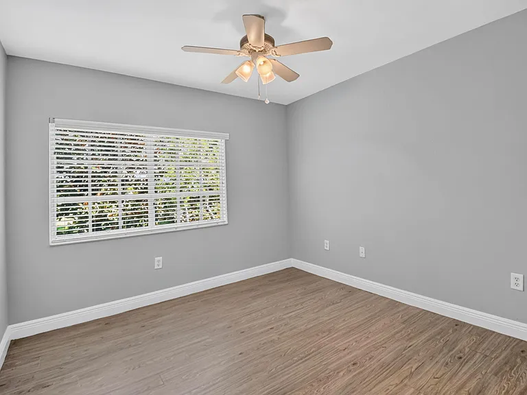 6691 Old Farm Trl — Photo 18