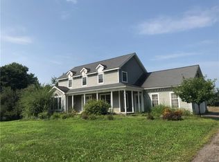 781 Gillett Rd, Rochester, NY 14624