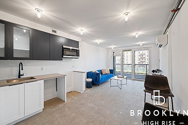 1st image of 18 E 29th St #307