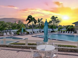 18410 SE Wood Haven Lane #F, Jupiter, FL 33469