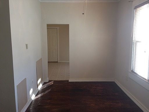 3rd image of 71 W Columbus St