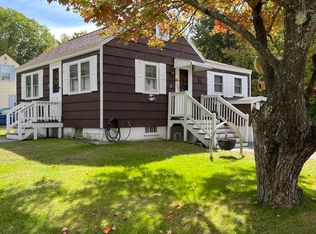 3 Roosevelt St, Springvale, ME 04083