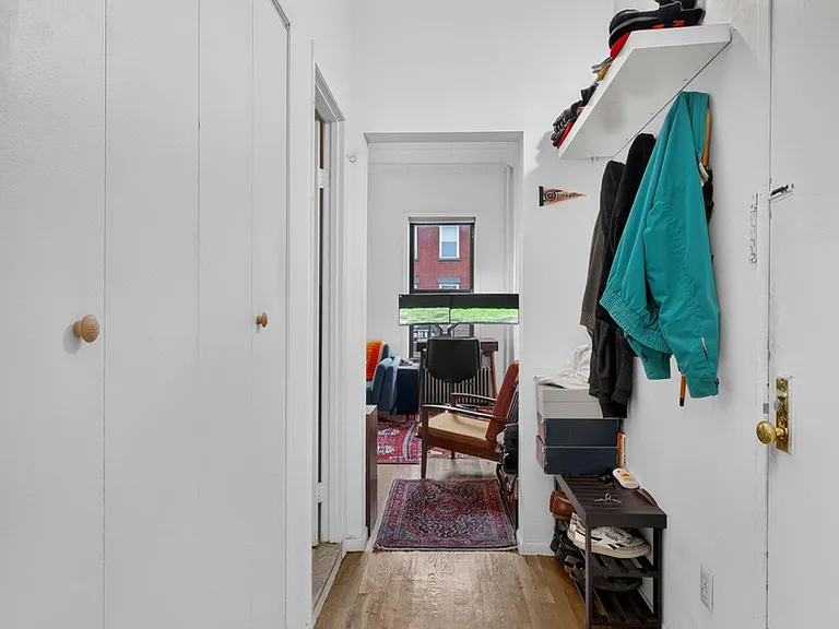 307 Court St #1 — Photo 7