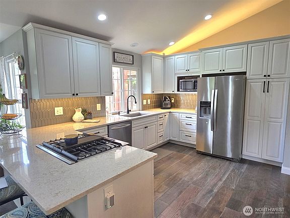 5th image of 8224 Mullen Road SE