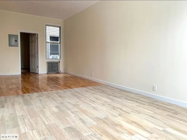 59-20 67th Ave #1, Ridgewood, NY 11385