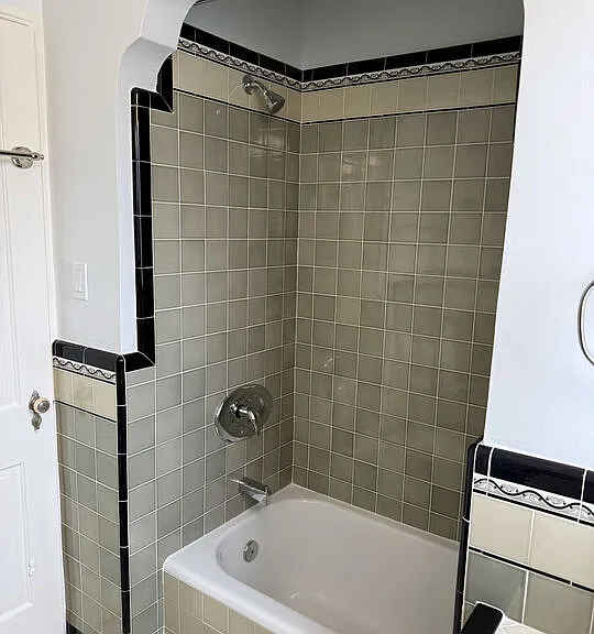617 W Glenoaks Blvd — Photo 17
