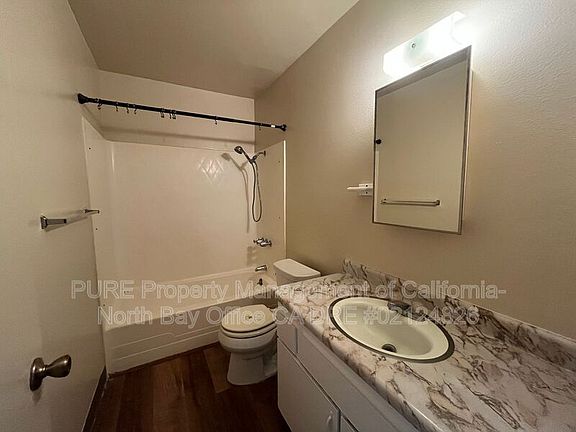 5th image of 308 Cooper Ln APT 10