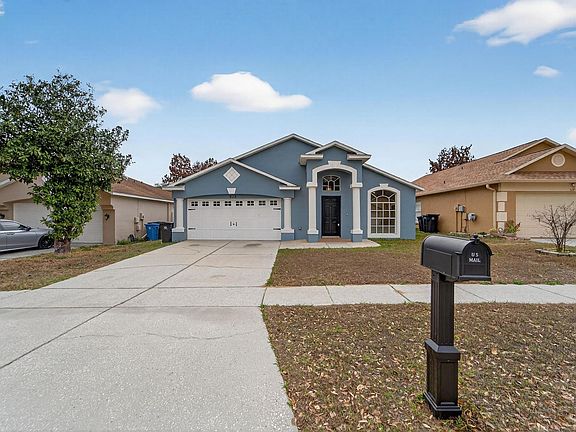 2nd image of 523 Napa Valley Cir