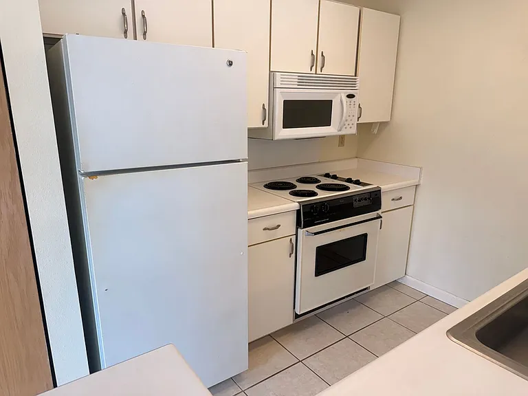 51 Kopi Ln #4105 — Photo 4