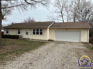 4206 NW Morley St, Topeka, KS 66618
