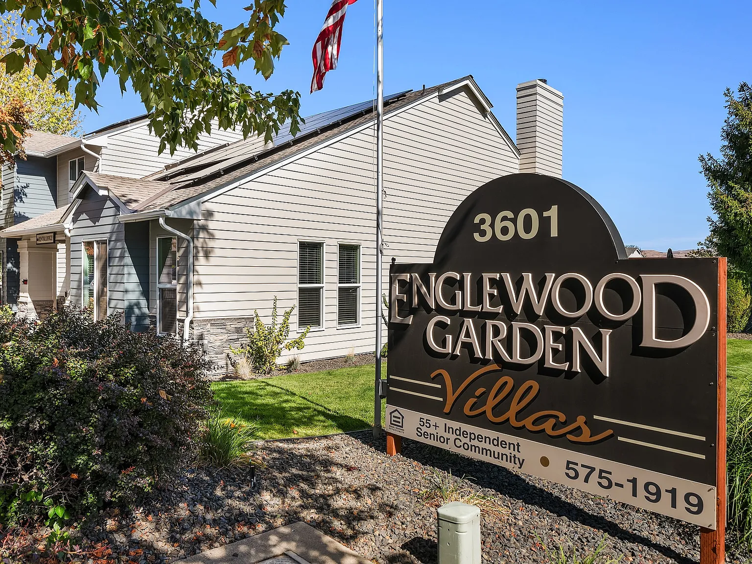 Englewood Garden Villas — Photo 1