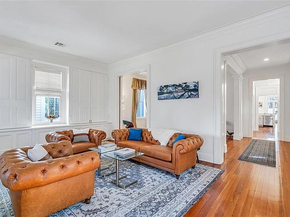 5th image of 309 Audubon St