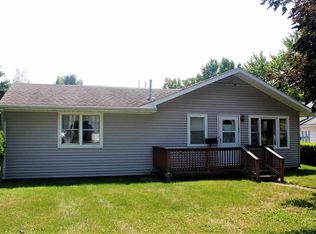 1102 E 10th St, Fowler, IN