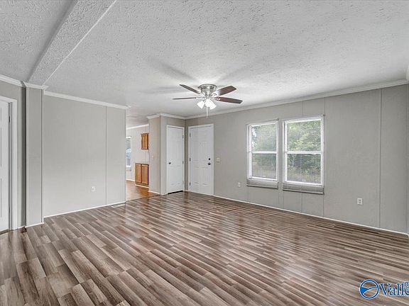 5th image of 109 County Road 533