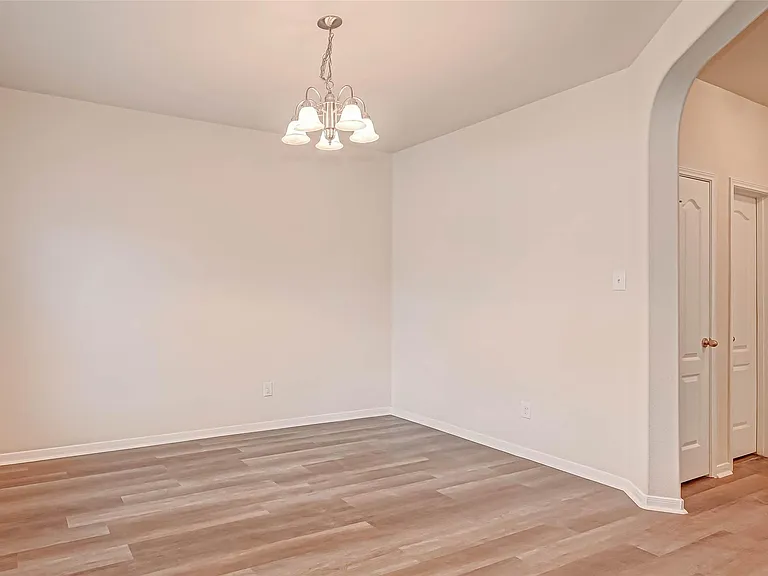 2815 Mustang Hill Ln — Photo 8