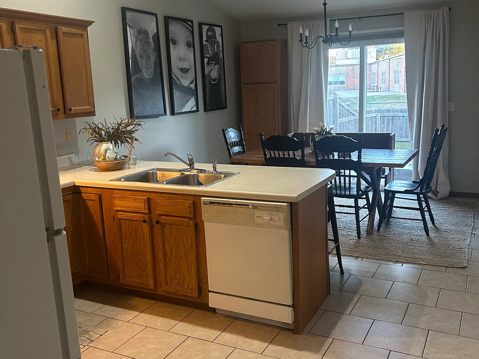 105 Brookside Glen Dr — Photo 4