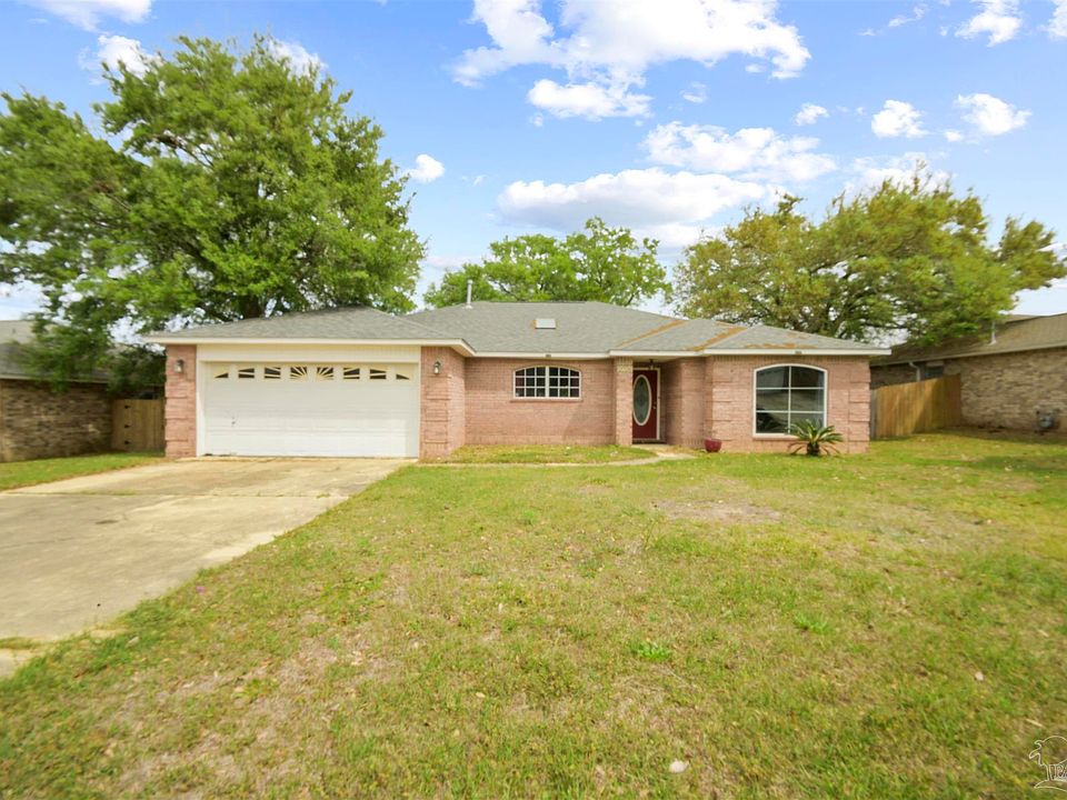 1st image of 2726 Blackwood Dr