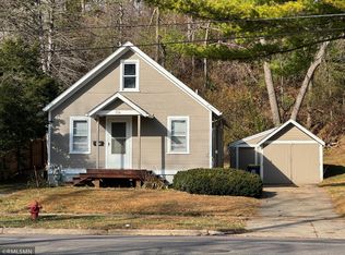 334 Willow St, Faribault, MN 55021