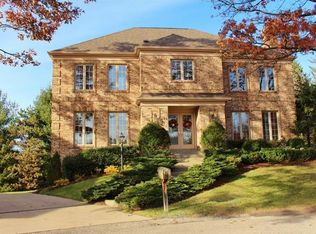 425 Chelsea Ct, Pittsburgh, PA 15241