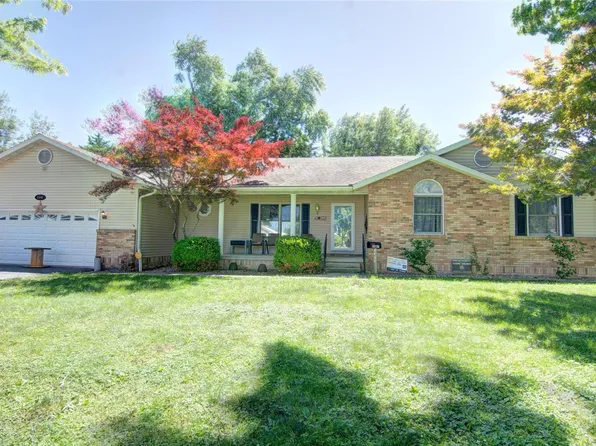 1300 N 6th St, Vandalia, IL 62471