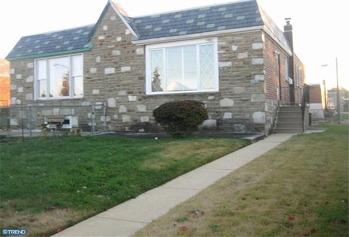 1st image of 1104 Borbeck Ave
