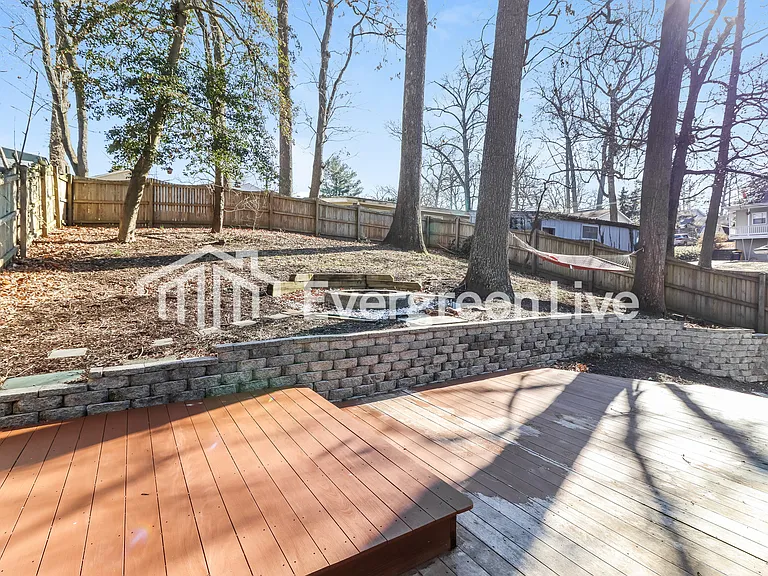 737 Eddy Rd — Photo 14