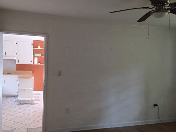 3rd image of 2700 Jefferson Dr #A