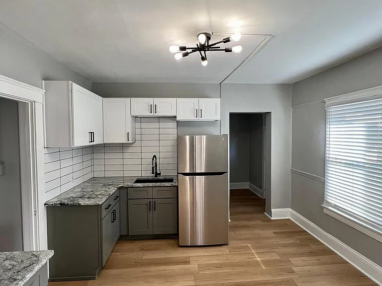 2089 Robin St #3 — Photo 2