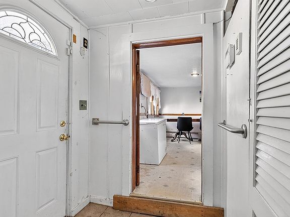 4th image of 35 Canobieola Rd