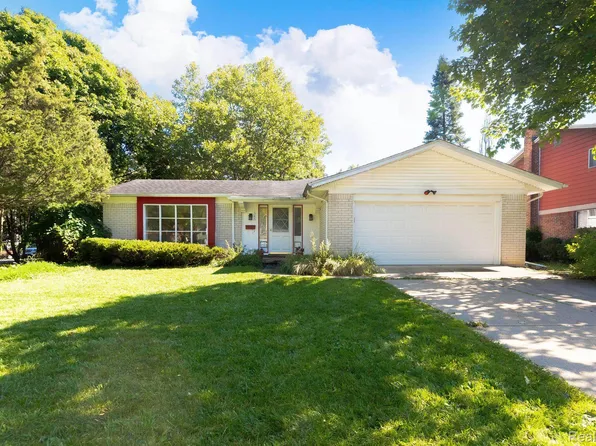 1346 King George Blvd, Ann Arbor, MI 48108