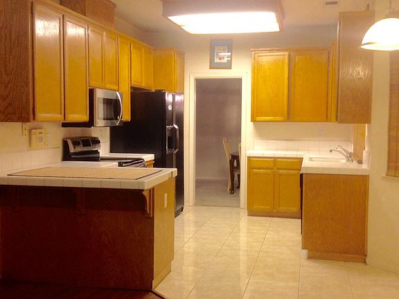 5th image of 5012 Soave Ct