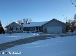 3848 39th Ave NE, Alexandria, MN 56308