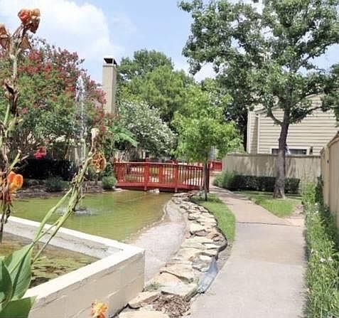 1st image of 9365 Pagewood Ln