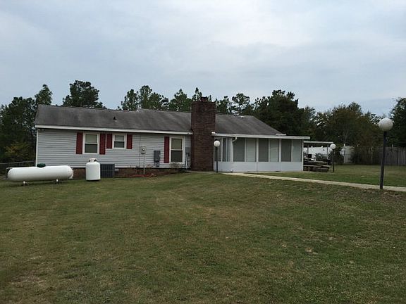 5th image of 3320 Victoria Dr NW