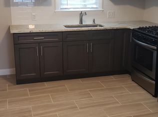 31 Toledo Ave #2R, Pawtucket, RI 02860