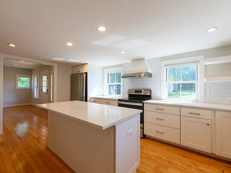 4555 Old Tavern Rd — Photo 7