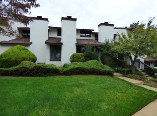127 Tower Hill Dr, Red Bank, NJ 07701