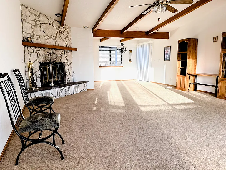695 Ketch Ct — Photo 8