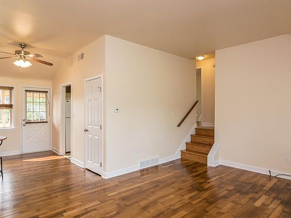 5th image of 3407 Norwood St